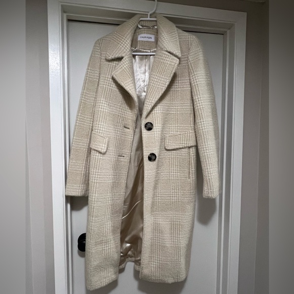 Women’s Coat - Picture 1 of 4